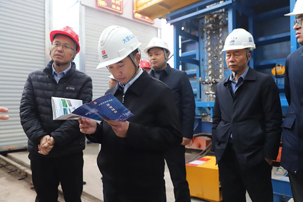 川高公司黨委書記、董事長江勇順率隊(duì)赴大墊TJ3標(biāo)項(xiàng)目督導(dǎo)調(diào)研